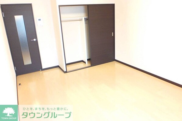 レオネクストクレーネーの物件内観写真